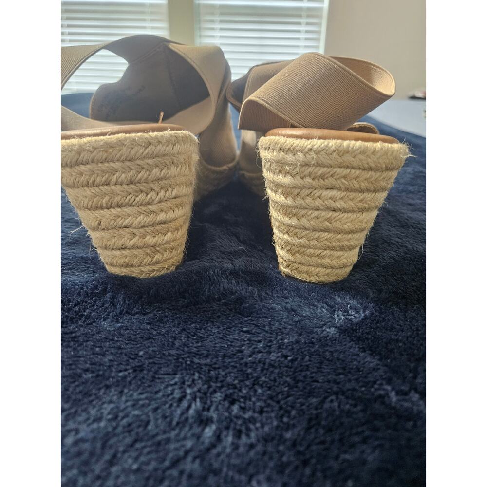 Madeline Women's Wedge Sandals Size 10M - Picture 8 of 8